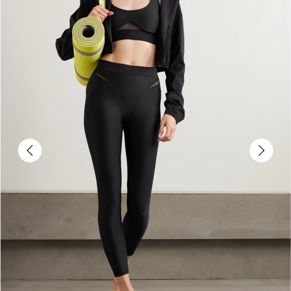 ALO Yoga Black Compression Leggings size small